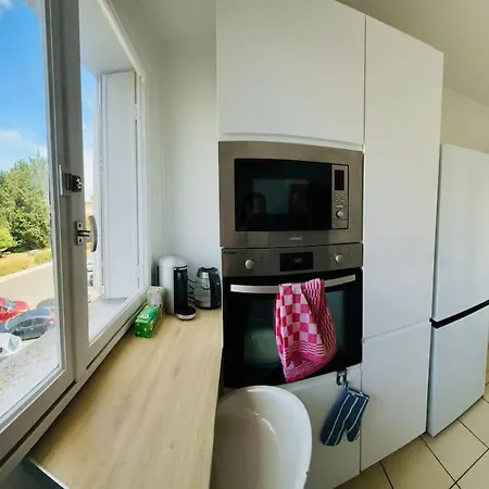 Apartment Cosy Centre Proche Tram, Parking *