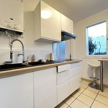 Apartment Cosy Centre Proche Tram, Parking *